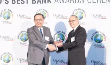 Global Finance reconoce a Valdez Albizu entre los mejores gobernadores de bancos centrales del mundo